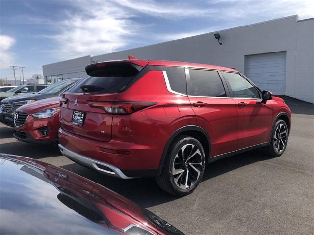 used 2024 Mitsubishi Outlander car, priced at $28,997