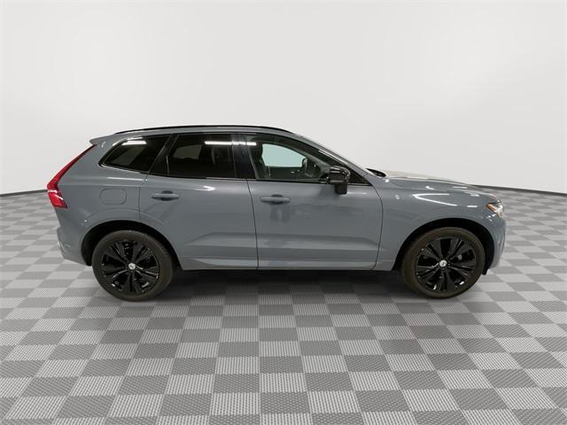 used 2023 Volvo XC60 car, priced at $31,694