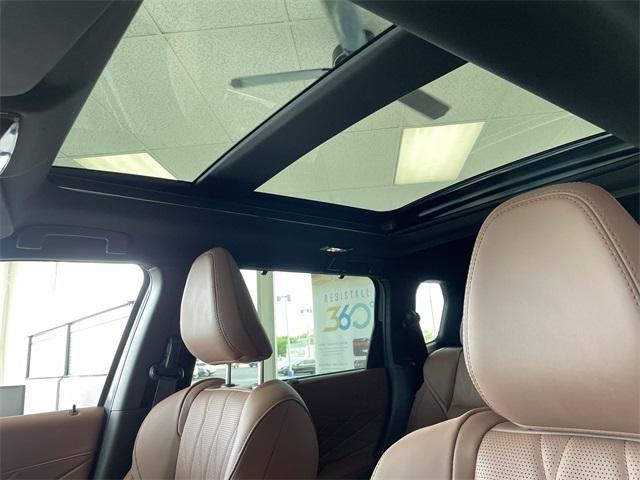 new 2025 Mitsubishi Outlander car, priced at $41,224