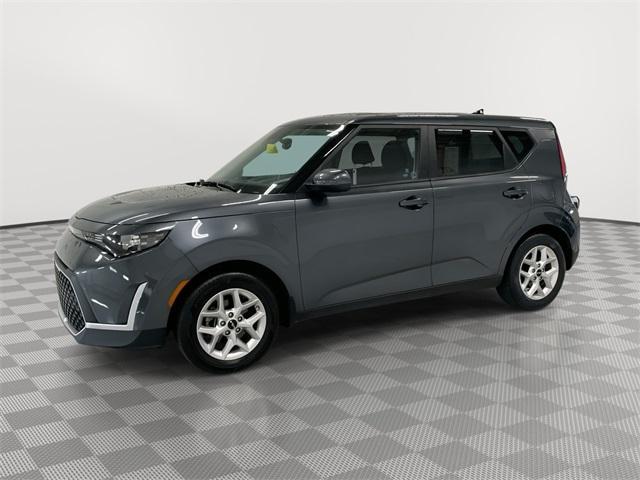 used 2024 Kia Soul car, priced at $20,308
