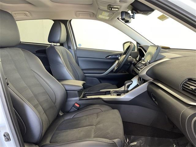 used 2024 Mitsubishi Eclipse Cross car, priced at $25,978