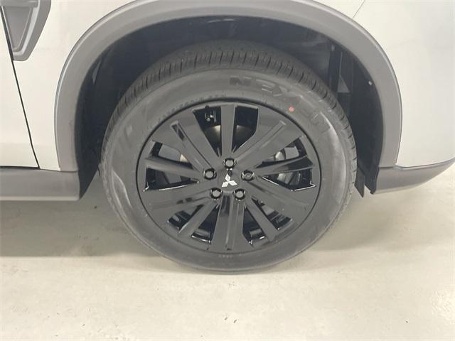 new 2025 Mitsubishi Outlander Sport car, priced at $25,586