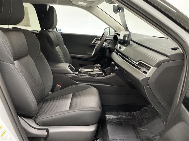 new 2025 Mitsubishi Outlander car, priced at $30,518
