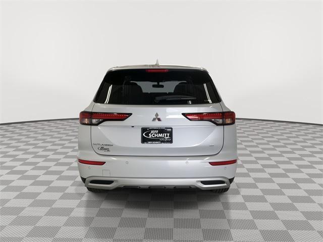 new 2024 Mitsubishi Outlander car, priced at $30,095