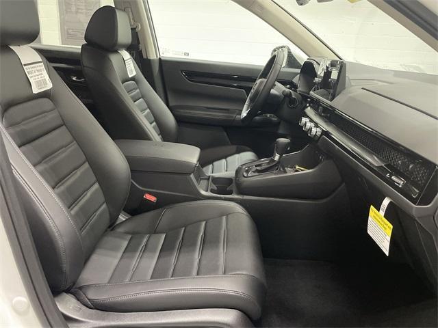 used 2025 Honda CR-V car, priced at $34,998