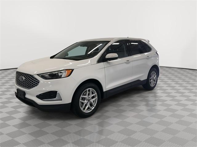 used 2024 Ford Edge car, priced at $33,536