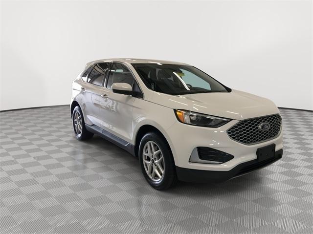 used 2024 Ford Edge car, priced at $29,705