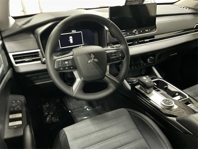 new 2025 Mitsubishi Outlander car, priced at $34,427