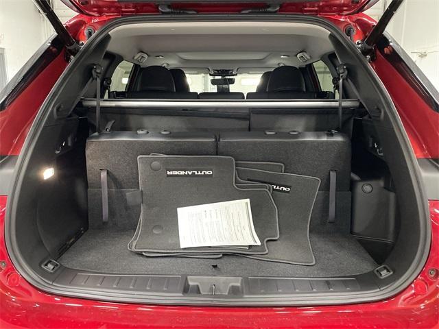 new 2025 Mitsubishi Outlander car, priced at $34,427