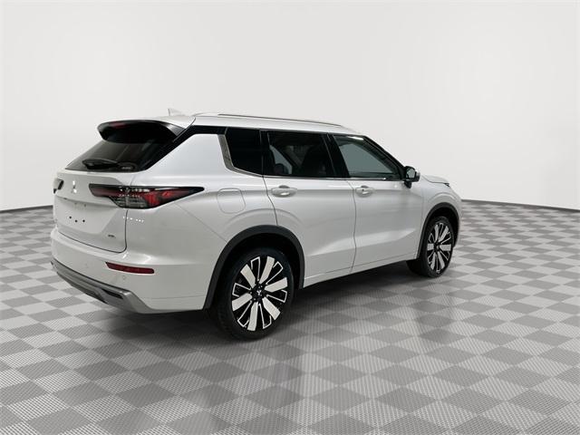 new 2025 Mitsubishi Outlander car, priced at $36,895