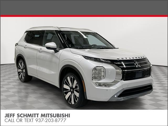 new 2025 Mitsubishi Outlander car, priced at $36,895