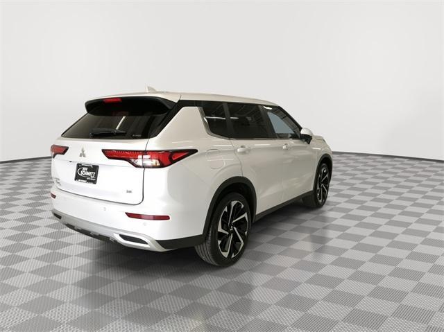 new 2024 Mitsubishi Outlander car, priced at $32,395