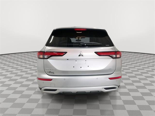 new 2024 Mitsubishi Outlander car, priced at $29,135