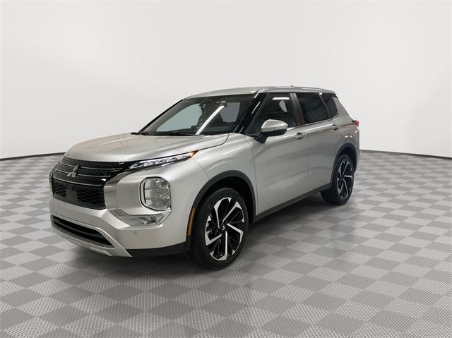 new 2024 Mitsubishi Outlander car, priced at $29,135