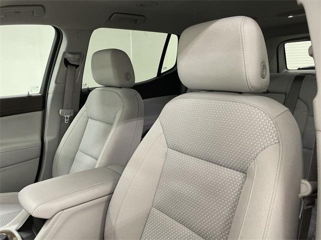 used 2023 GMC Acadia car, priced at $28,267