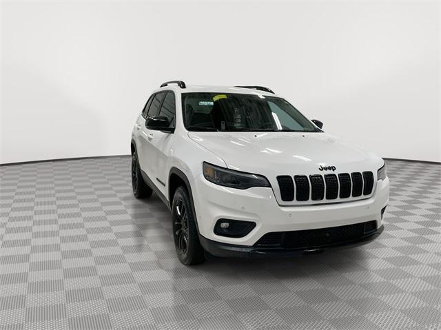 used 2023 Jeep Cherokee car, priced at $23,612