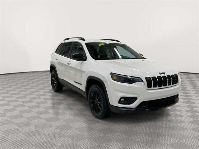 used 2023 Jeep Cherokee car, priced at $23,612