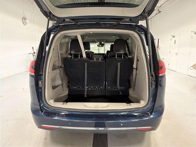 used 2024 Chrysler Pacifica car, priced at $29,567