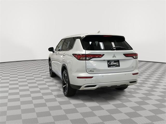 new 2024 Mitsubishi Outlander car, priced at $34,600