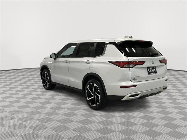 new 2024 Mitsubishi Outlander car, priced at $34,600