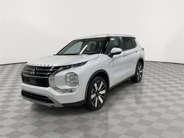 new 2025 Mitsubishi Outlander car, priced at $32,814