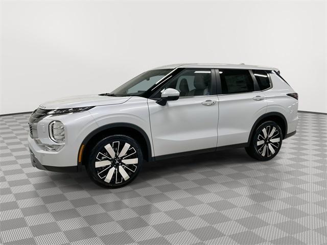 new 2025 Mitsubishi Outlander car, priced at $32,814