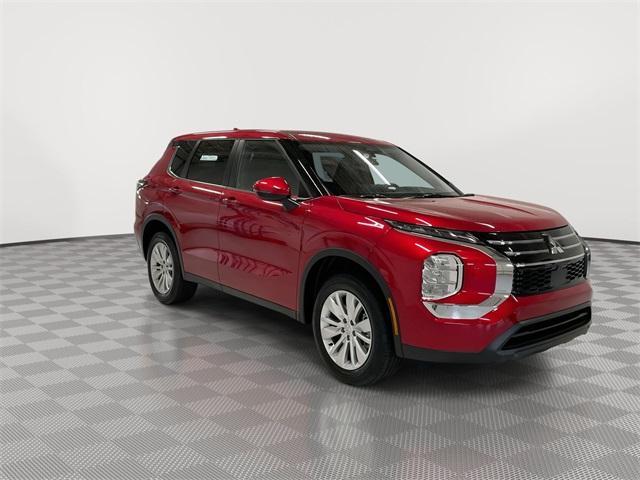 new 2025 Mitsubishi Outlander car