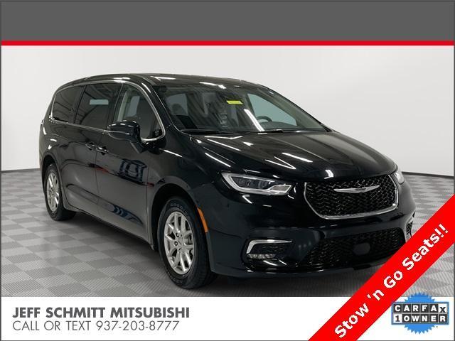 used 2024 Chrysler Pacifica car, priced at $28,867