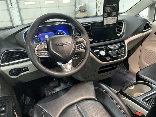 used 2024 Chrysler Pacifica car, priced at $28,867