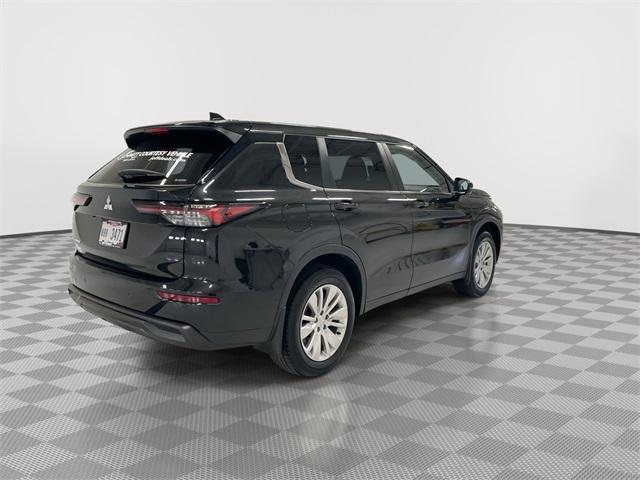 new 2025 Mitsubishi Outlander car, priced at $28,794