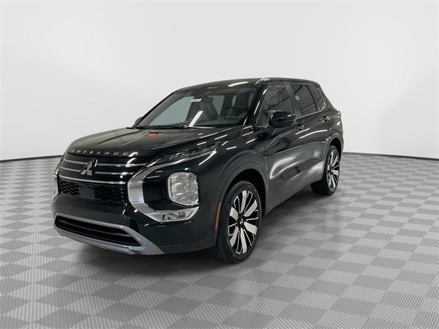 new 2025 Mitsubishi Outlander car, priced at $29,829
