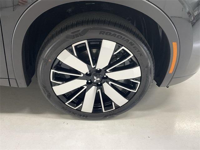 new 2025 Mitsubishi Outlander car, priced at $29,829
