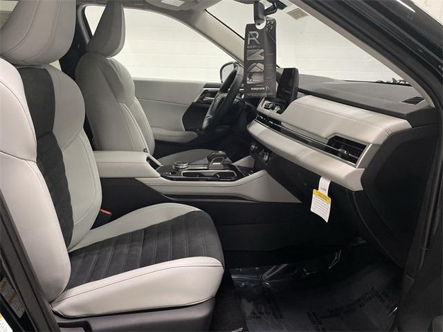 new 2025 Mitsubishi Outlander car, priced at $29,829