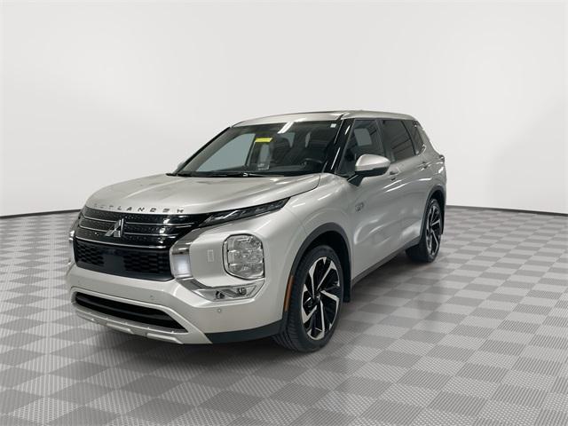 used 2023 Mitsubishi Outlander PHEV car, priced at $29,957