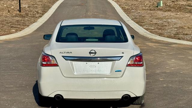 used 2014 Nissan Altima car, priced at $5,995