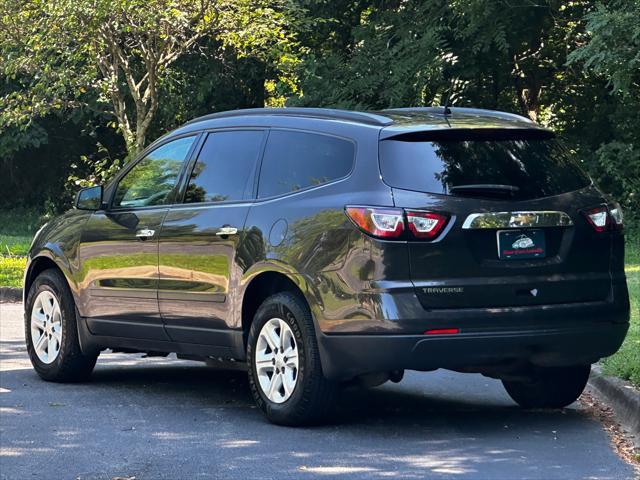 used 2017 Chevrolet Traverse car, priced at $10,995