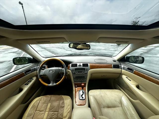 used 2006 Lexus ES 330 car, priced at $4,995
