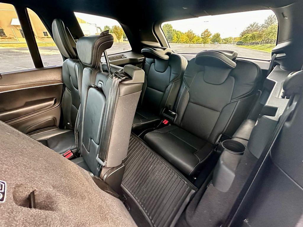 used 2020 Volvo XC90 car, priced at $19,995