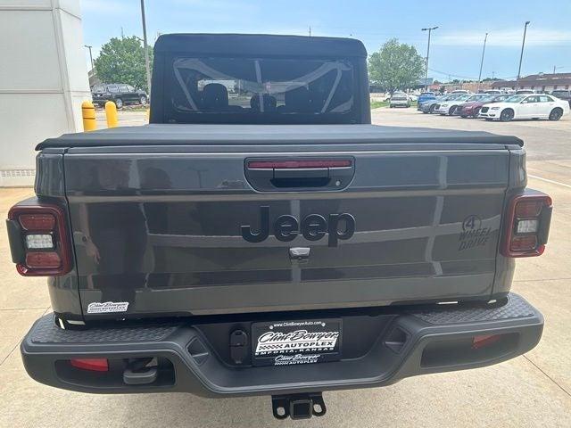 new 2024 Jeep Gladiator car, priced at $40,403