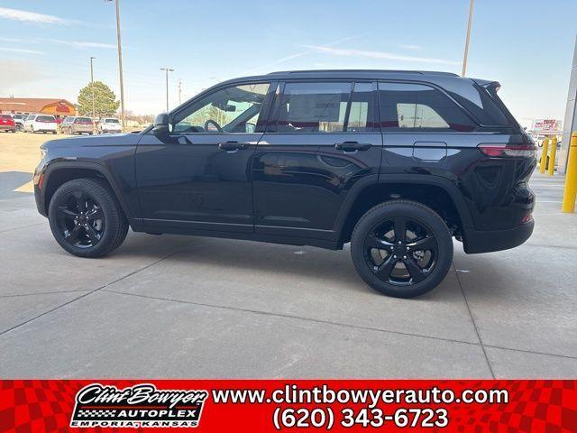 new 2025 Jeep Grand Cherokee car, priced at $48,483