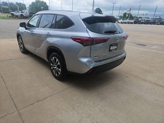 used 2023 Toyota Highlander car, priced at $36,663
