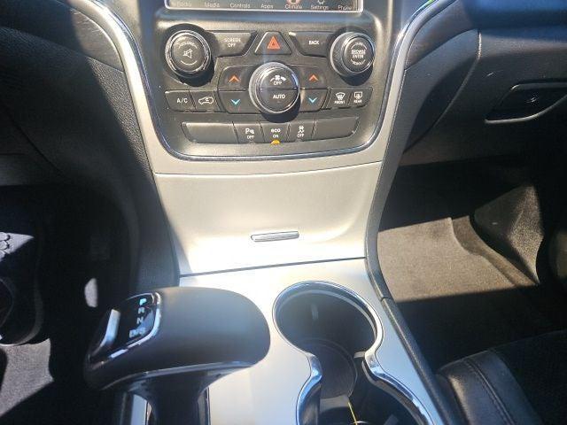 used 2015 Jeep Grand Cherokee car, priced at $9,463
