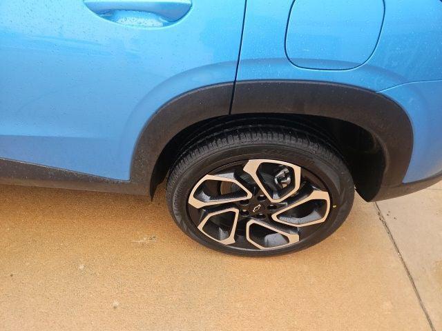 used 2025 Chevrolet Trax car, priced at $25,463