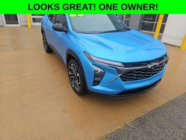 used 2025 Chevrolet Trax car, priced at $25,463
