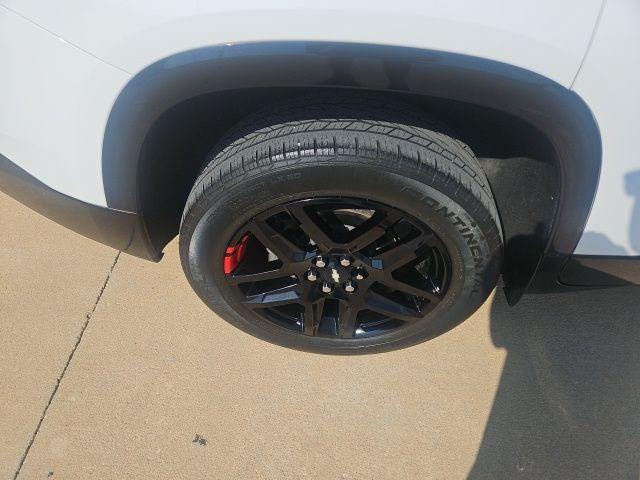 used 2021 Chevrolet Traverse car, priced at $30,563