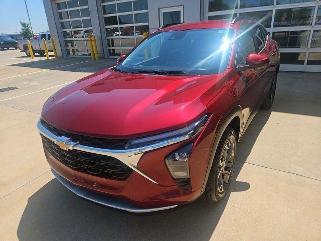 used 2025 Chevrolet Trax car, priced at $21,863