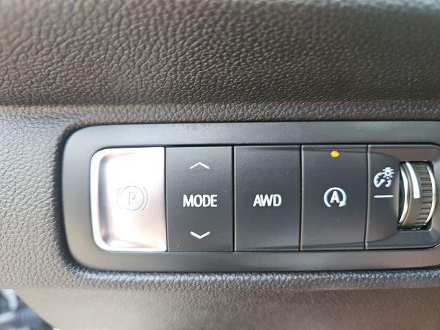 used 2024 Chevrolet Traverse car, priced at $51,963