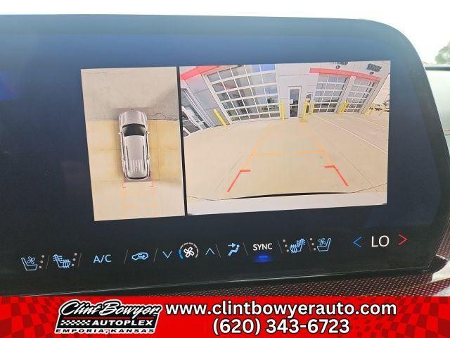 used 2024 Chevrolet Traverse car, priced at $52,963