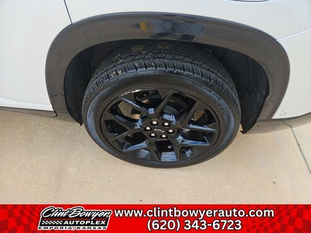 used 2024 Chevrolet Traverse car, priced at $52,963