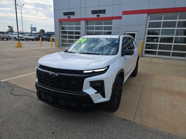 used 2024 Chevrolet Traverse car, priced at $51,963